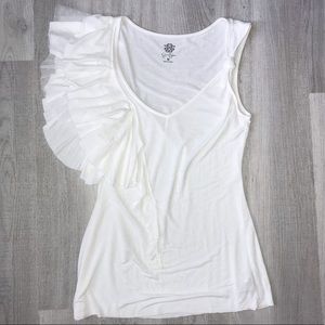 Jessica Simpson White Top w/ Ruffles
